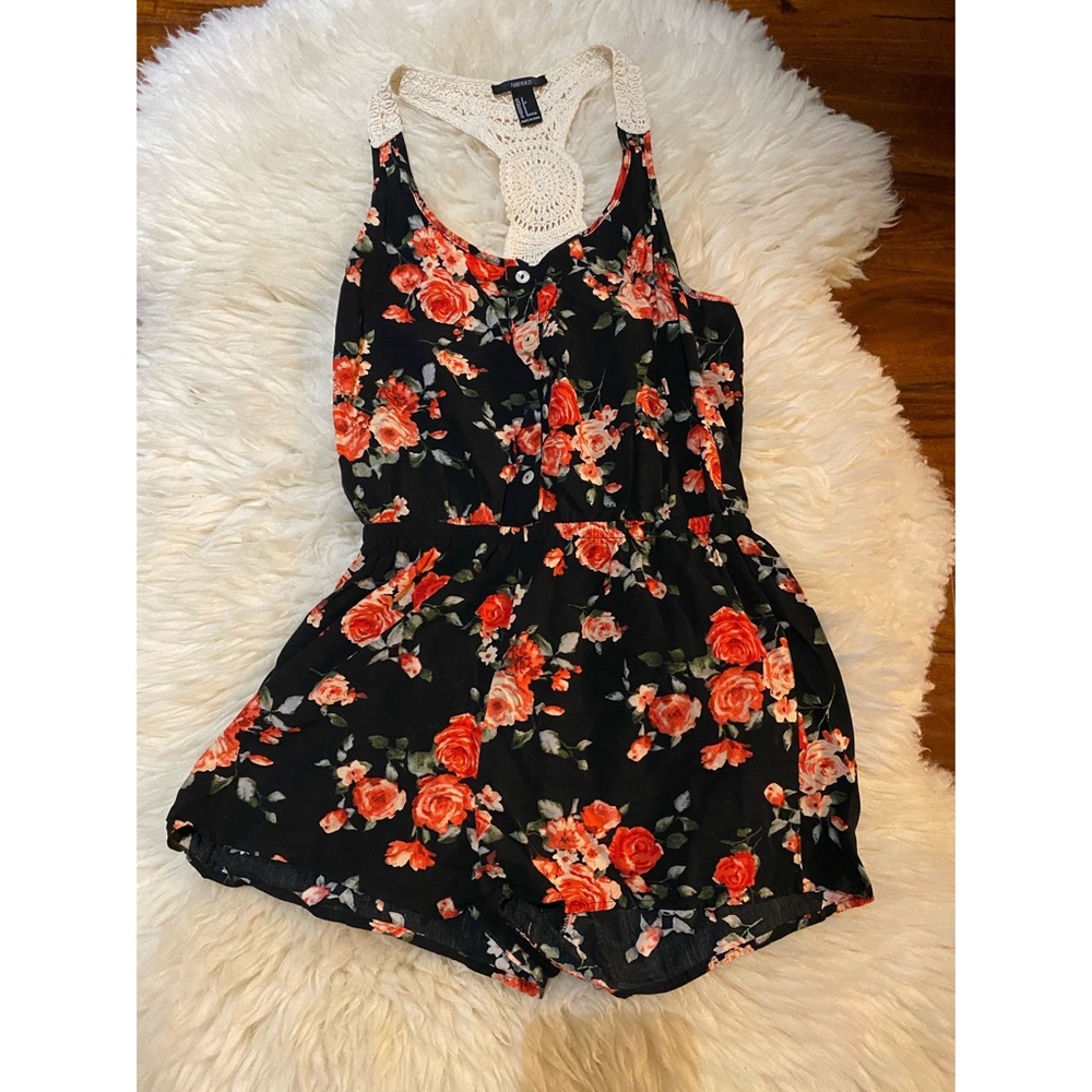 Forever 21 - Rose Sleeveless Romper